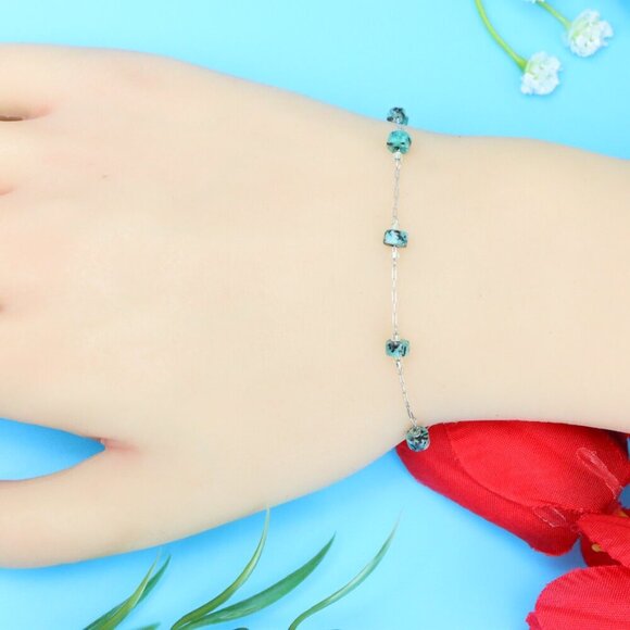 Chic & Stylish Bracelet – A Thoughtful Gift for Women and Girls, DYC1539 - Picture 3 of 10